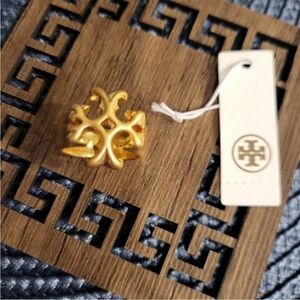 Tory Burch Size 7